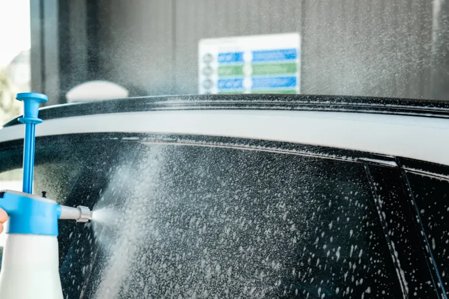 VW richtig waschen: ID.3 in der Waschanlage, Golf und Handwäsche - VW in der Waschanlage: ID.3, Golf &amp; Co. richtig waschen